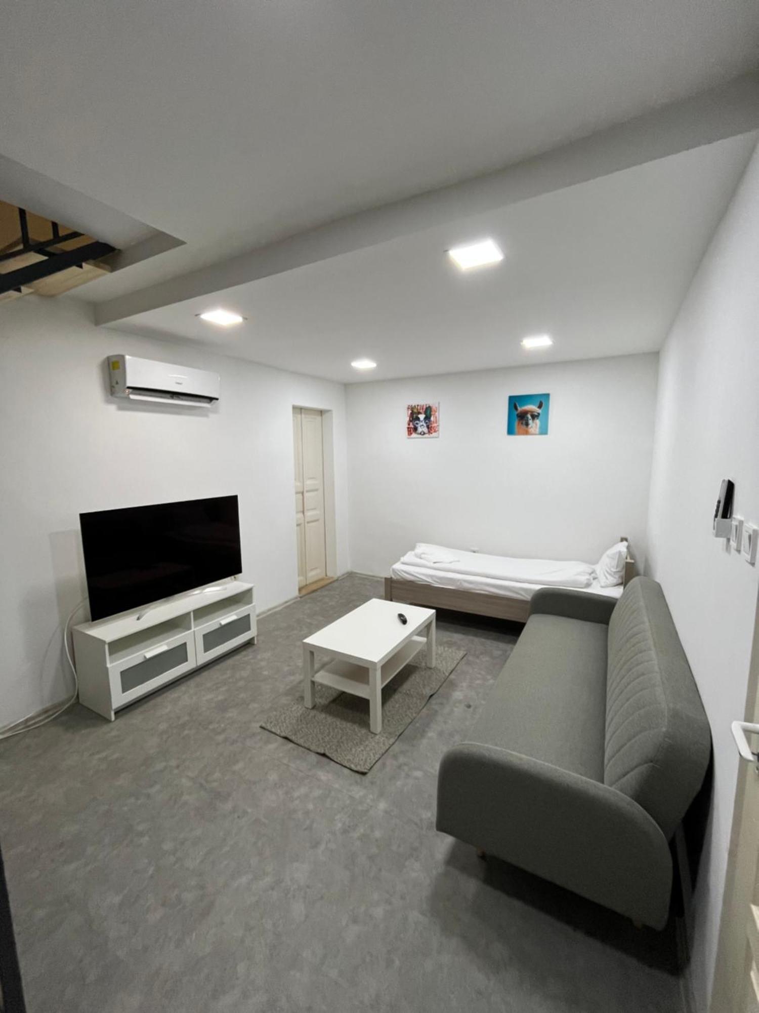 Elizabeth Apartments บูดาเปสต์ ภายนอก รูปภาพ