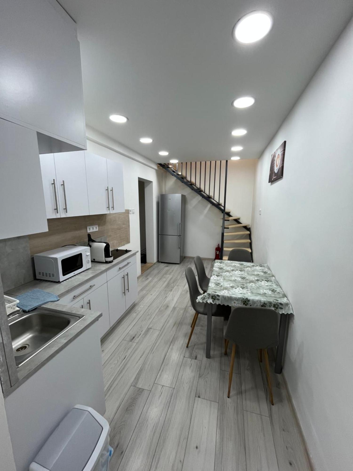 Elizabeth Apartments บูดาเปสต์ ภายนอก รูปภาพ