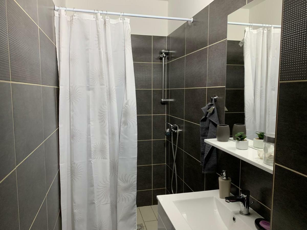 Elizabeth Apartments บูดาเปสต์ ภายนอก รูปภาพ