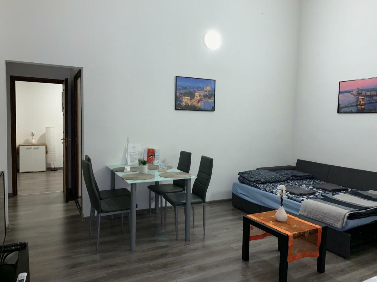 Elizabeth Apartments บูดาเปสต์ ภายนอก รูปภาพ